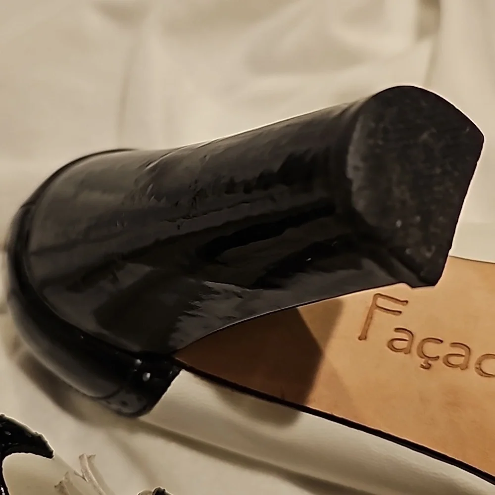 Facade Betty black and white heel 6